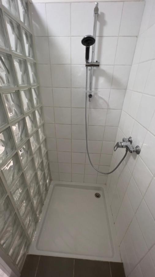 Escale Marseillaise, Grand T2 Calme, Pres Du Vieux Port Pour 2 A 4 Personnes, Nettoyage Rigoureux Appartement Marseilles Buitenkant foto